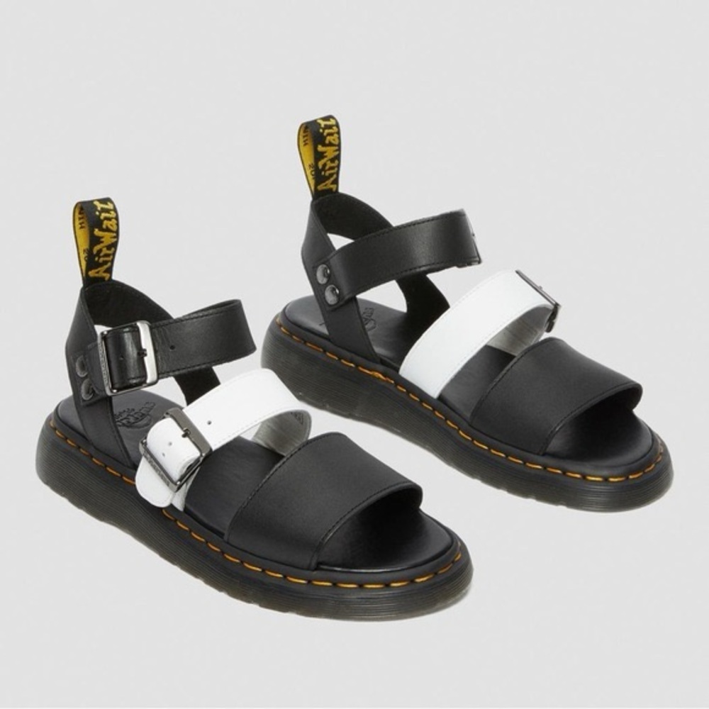 Dr. Martens NWOT Gryphon Contrast Leather Strap Sandals US Ladies 7